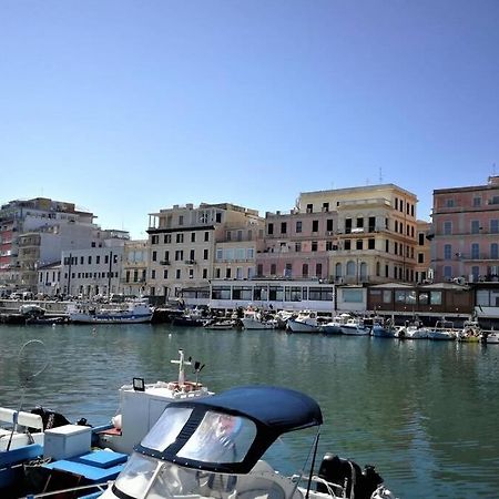 Christy Suite Elegante Appartamento Nel Centro Storico Di Anzio Kültér fotó
