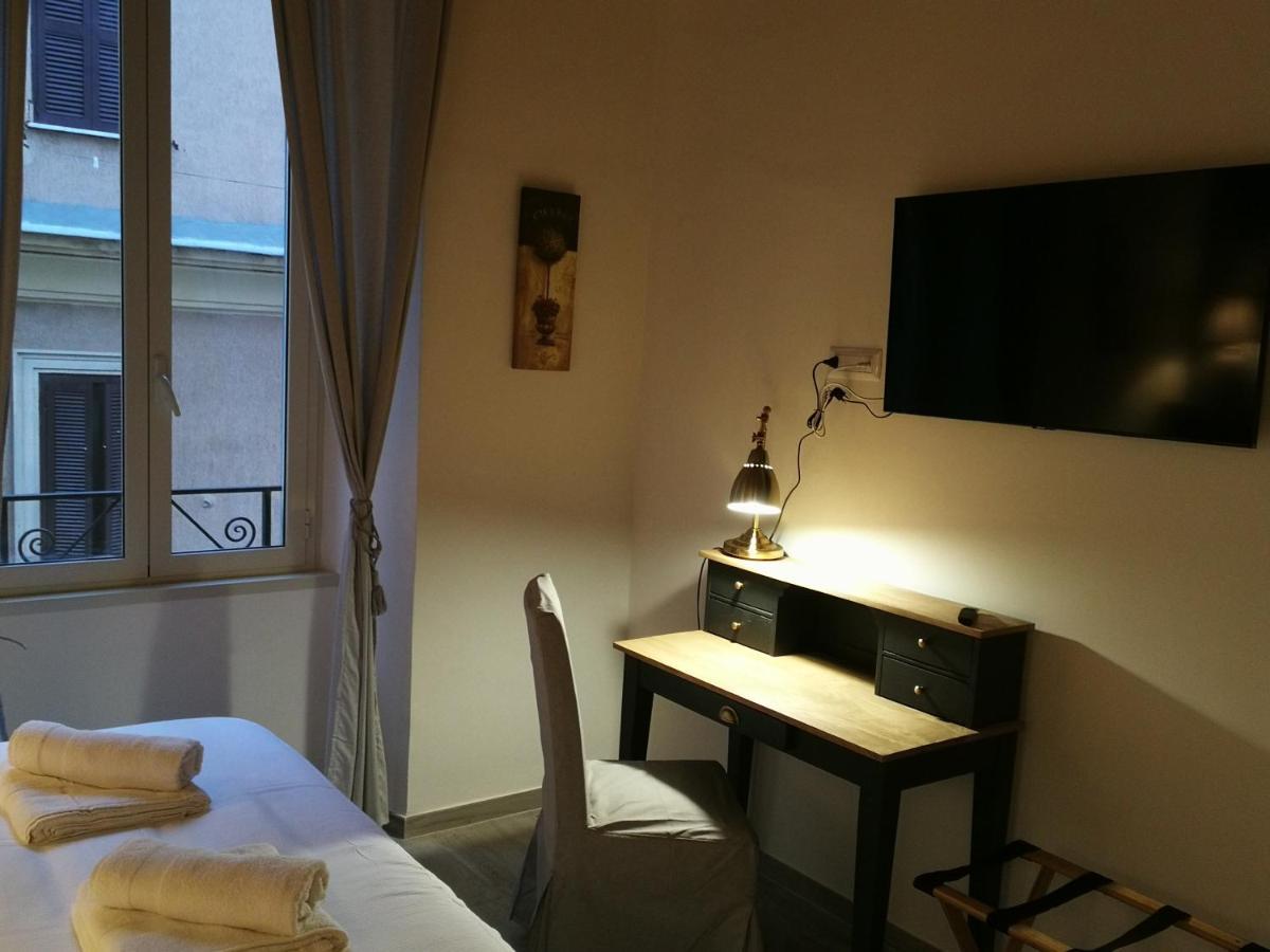 Christy Suite Elegante Appartamento Nel Centro Storico Di Anzio Kültér fotó