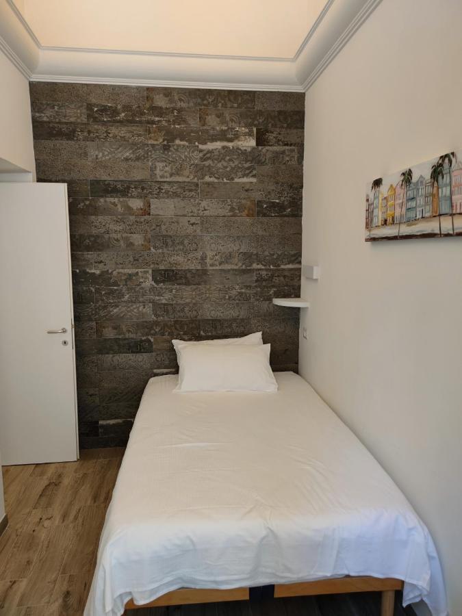 Christy Suite Elegante Appartamento Nel Centro Storico Di Anzio Kültér fotó